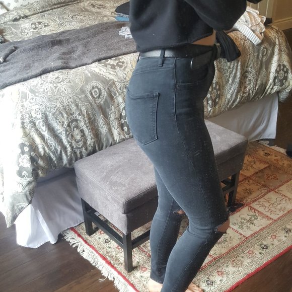 Black Topshop ripped Jeans - Picture 2 of 5